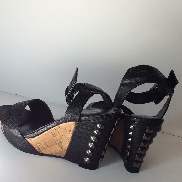 Skechers shoes - Picture 6 of 16